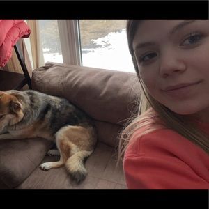 Meet your Posher, Lexi